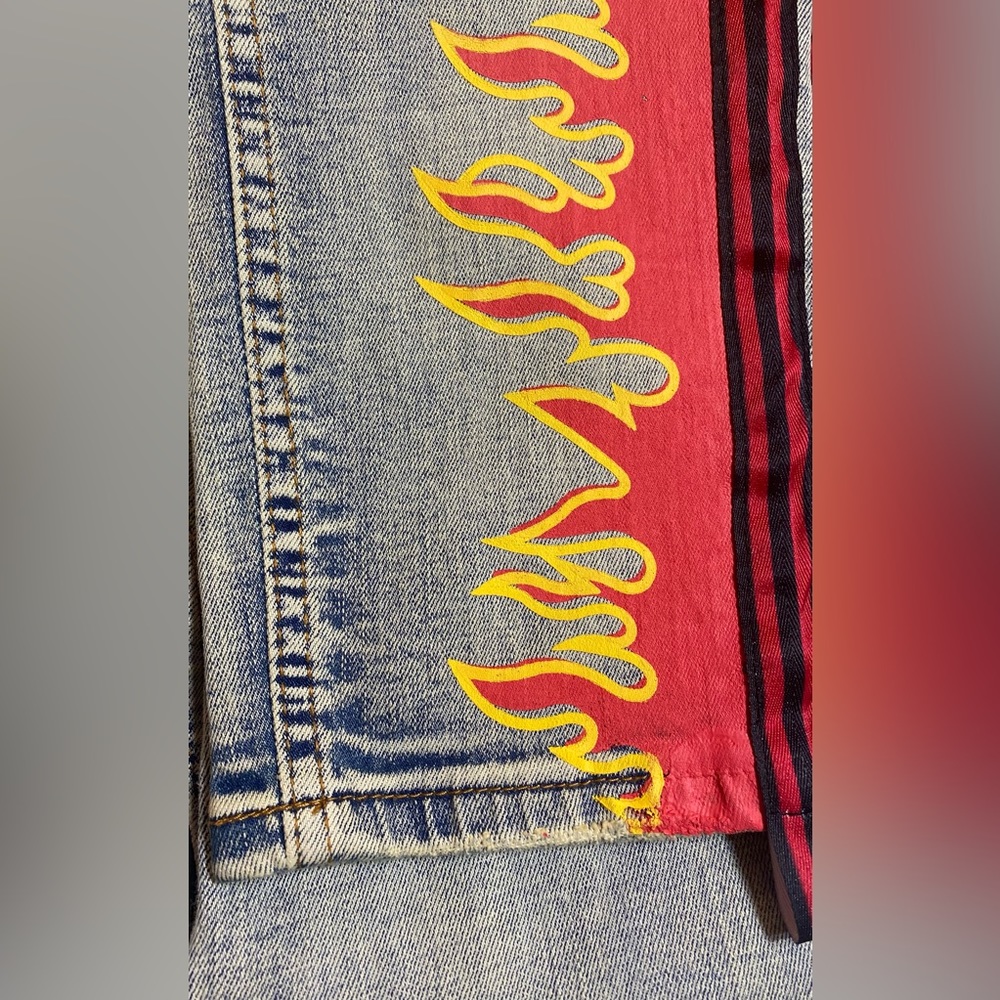 NWT COOPER 9 MENS MAGMA STRIPE JEANS RED BLACK 34X32 - Picture 6 of 11